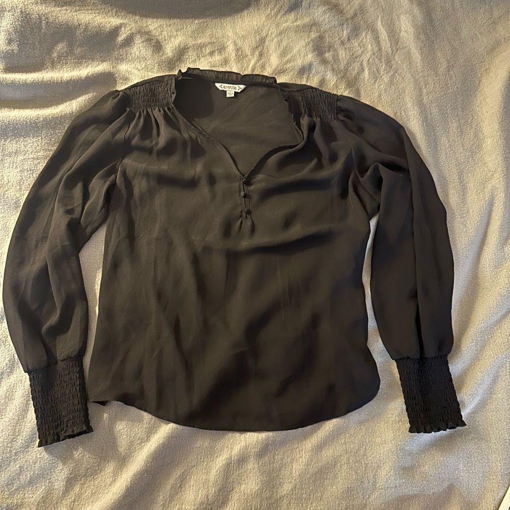 Black Long Sleeve Blouse size L